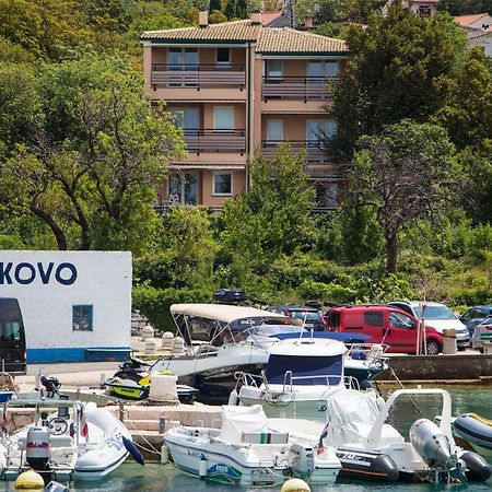 Lukovo Seafront Apartments Buitenkant foto